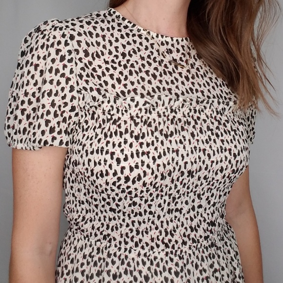 Printed Smocked Short Sleeve Midi Dress - Picture 4 of 7